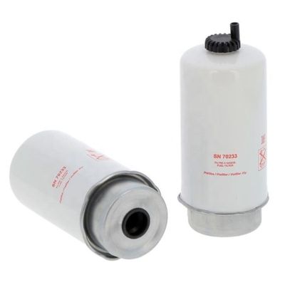 Kraftstofffilter 11318320 3015259 P173238 AT186554 für Lkw-Motorteile 86*86*199mm Größe