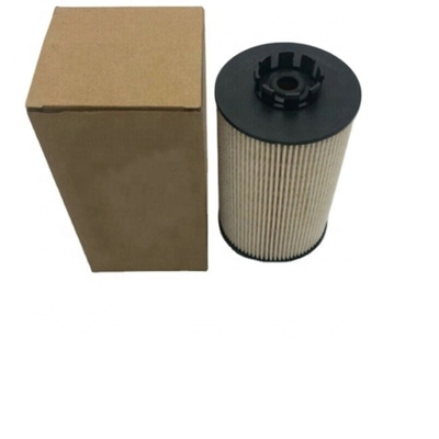OEM P550821 Treibstofffilterpatronelement 3004473C93 P550821 FS19869 für Schleifmaschine/Exkavator/Lkw